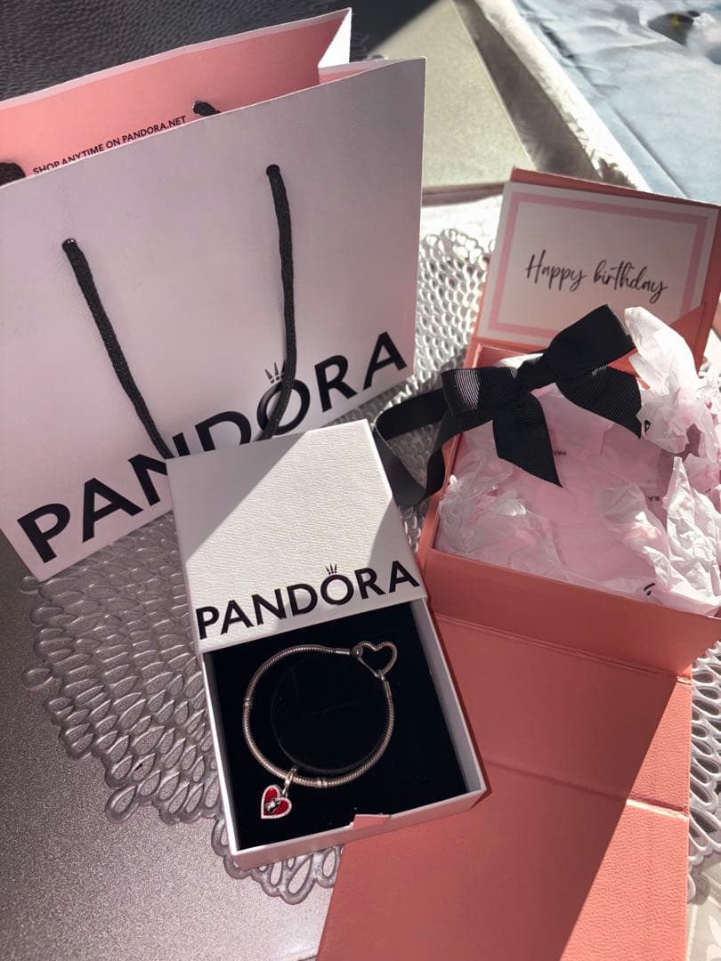 Pandora ハート型チャーム ブレスレット PANDORA（パンドラ） ブレスレット PANDORA Moments Heart & Snake