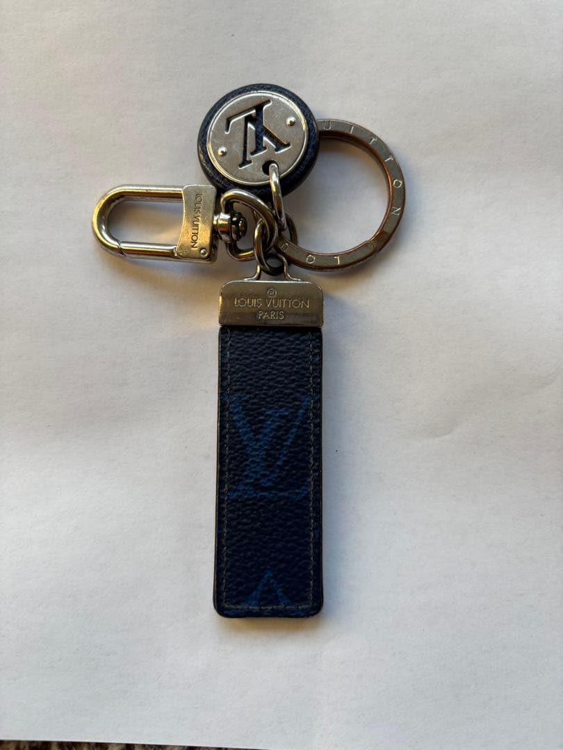 ルイヴィトン ポルトクレ・ネオ LV クラブ タイガ キーホルダー