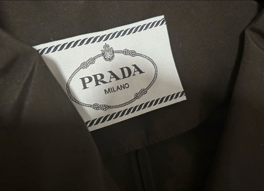 PRADA プラダ トレンチコート テクニカルポプリン - メルカリ