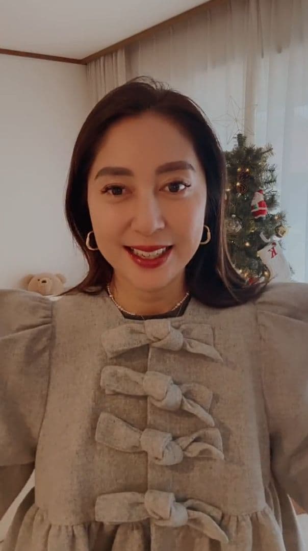 JNHearts♡ジェイエヌハーツ 未使用タグ付き リボンコート - メルカリ