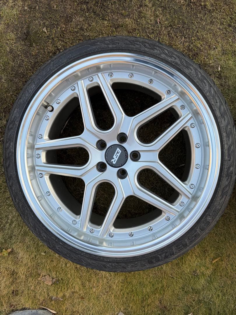 ESR CS15 USホイール 8.5j+30通し