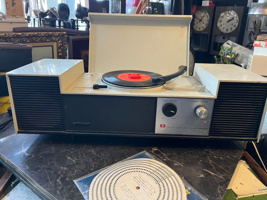 HITACHI 日立製作所 、レコードプレーヤー DPQ-252、昭和レトロ - メルカリ