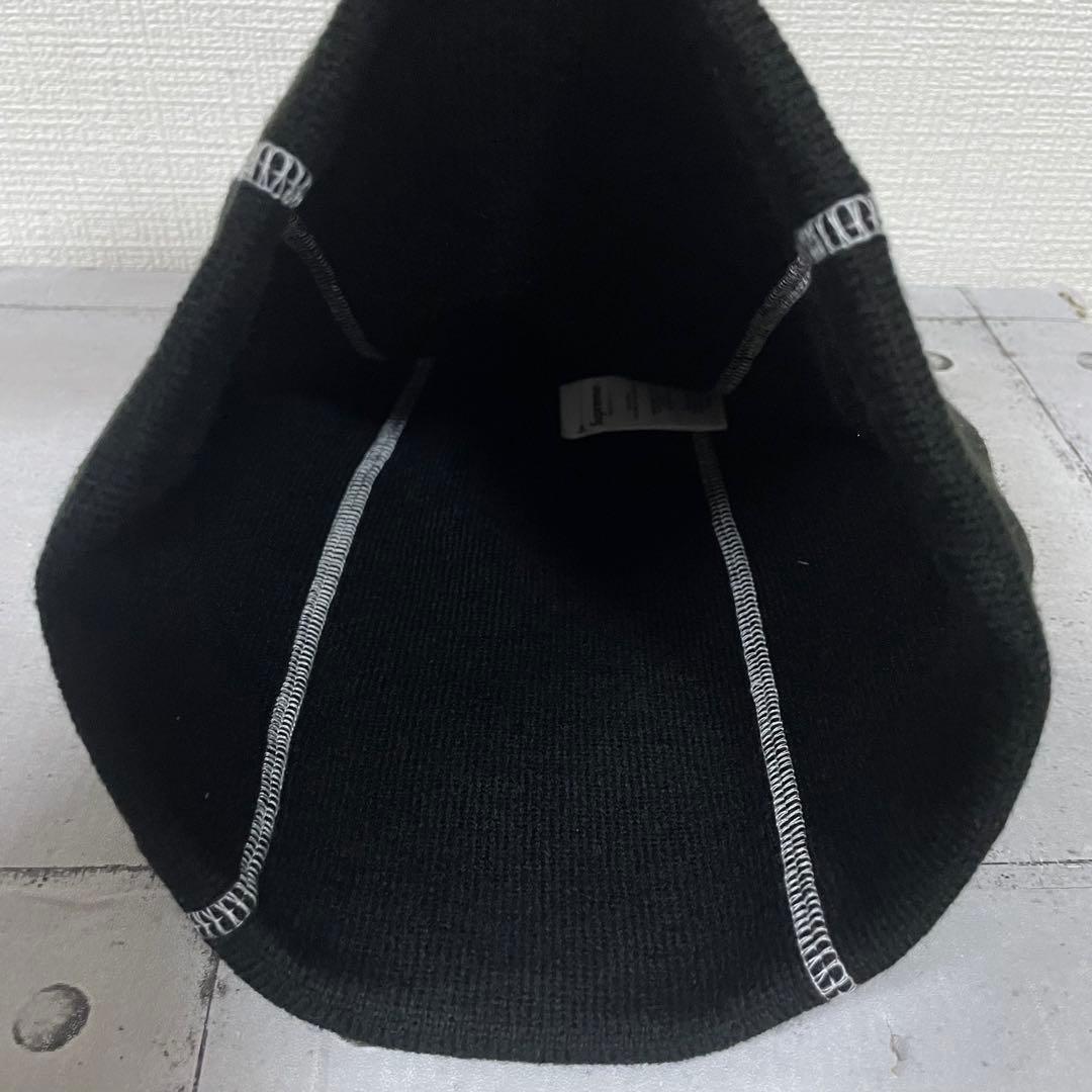 未使用品　Supreme Racing Panel Beanie \"Black\"