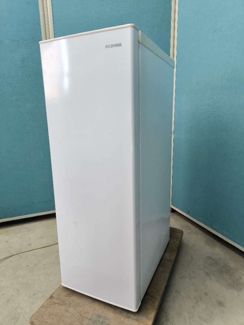 2022年製　アイリスオーヤマ　 スリム冷凍庫80L 　KUSN-8A-W Amazon | アイリスオーヤマ 冷凍庫 80L スリム冷 前開き 右開き アルミ