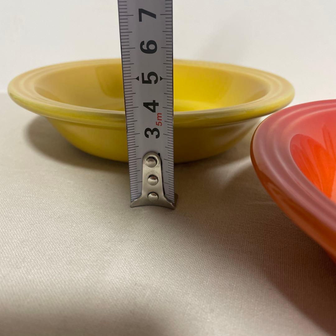 《新品》LE CREUSET ラウンドディッシュ 2個セセット ①