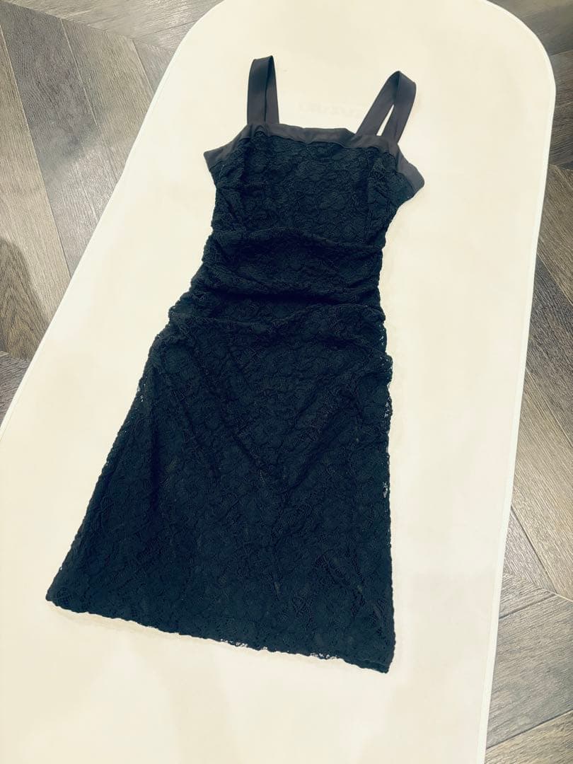 ドルチェ&ガッバーナ ブラックレースドレス　サイズ38 ブラックのウィメンズ ミディドレス フローラルレース | Dolce&Gabbana®