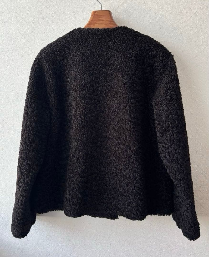 《新品タグ付き》ミラオーウェン 金釦カールファージャケット