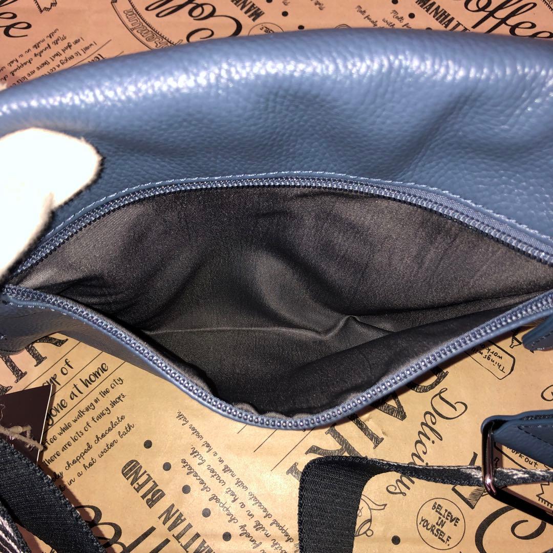 美品】イアパピヨネ ショルダーバッグ タグ付 レザー ブルー S3030