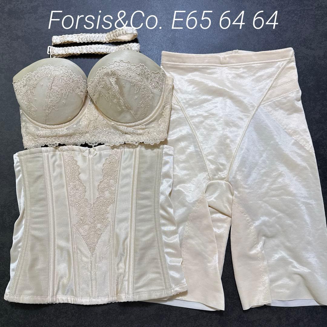 フォーシスアンドカンパニー E65 64 ブライダルインナー ウェディング