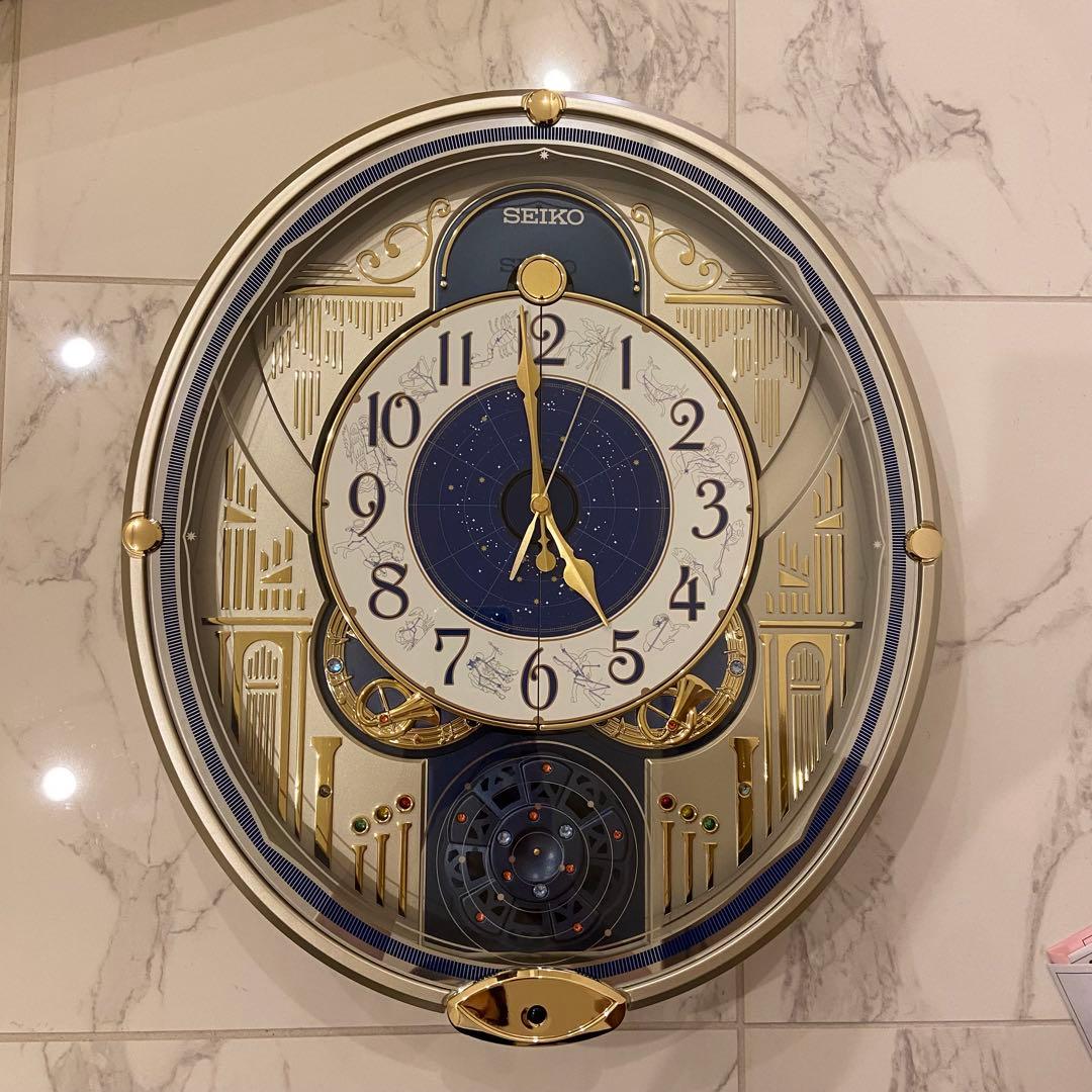 新品SEIKO（セイコー）電波からくり•アミューズ12星座掛け時計RE582G