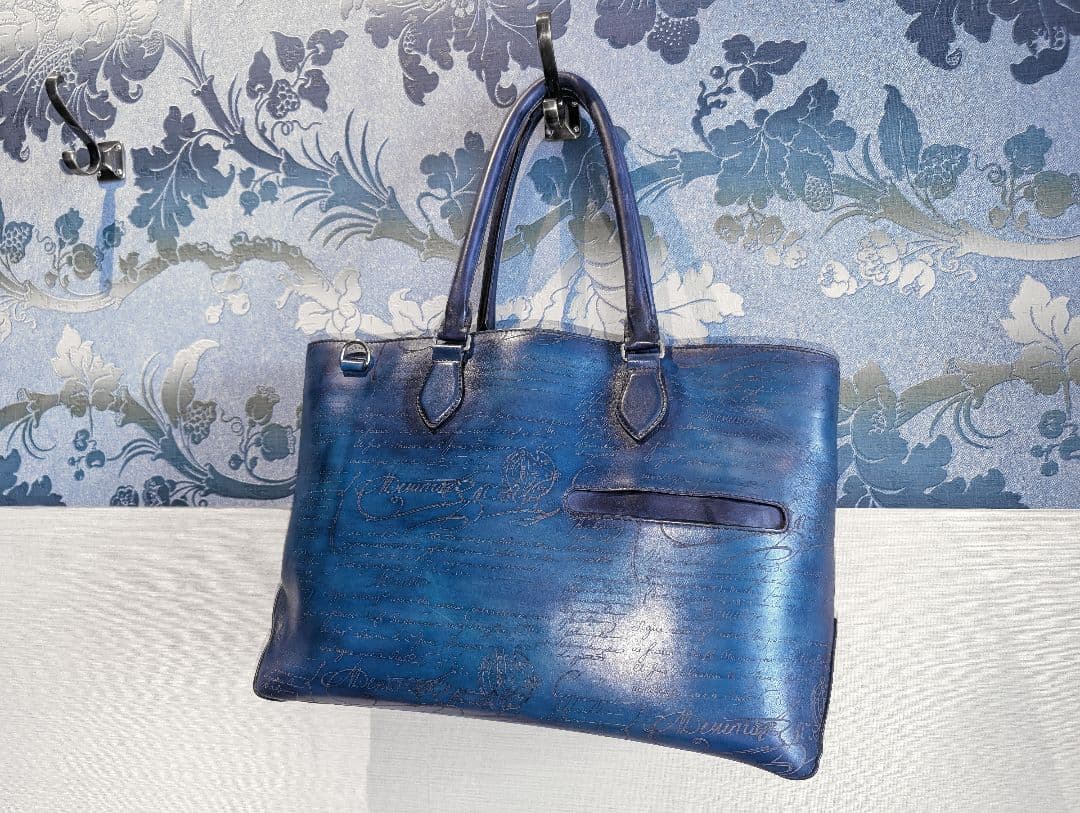 ベルルッティ トゥジュールミニネオ 美品 Berluti（ベルルッティ） 美品 現行モデル トゥジュールミニ ネオ