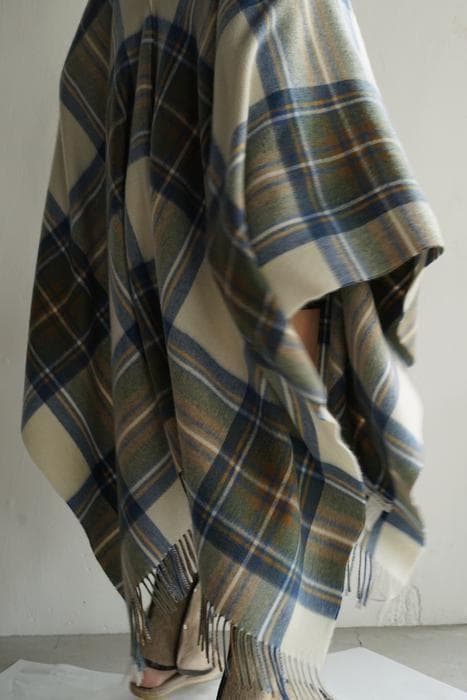 2/10限定値下 レア cristaseya カシミヤ チェック ポンチョ - メルカリ