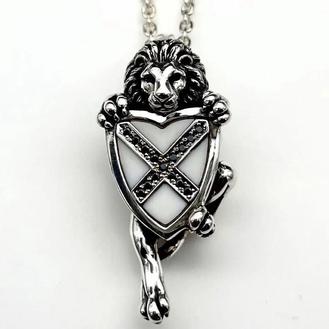 Justin Davisジャスティンデイビス リーガル ライオンネックレス