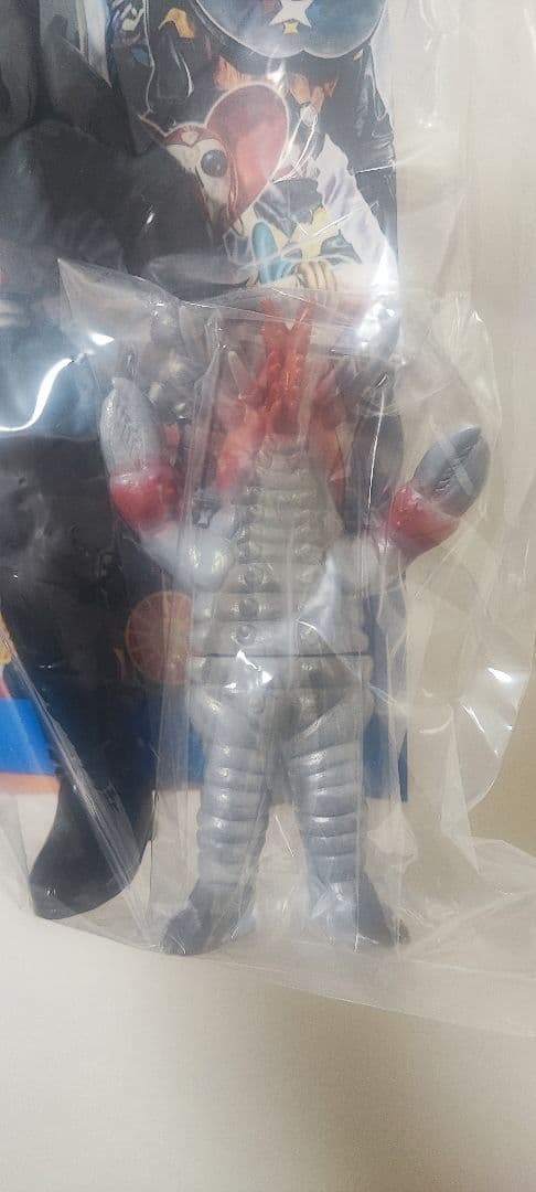 新品未開封】メディコムトイ シルバーハカイダー（新色）+ミニギンエビ