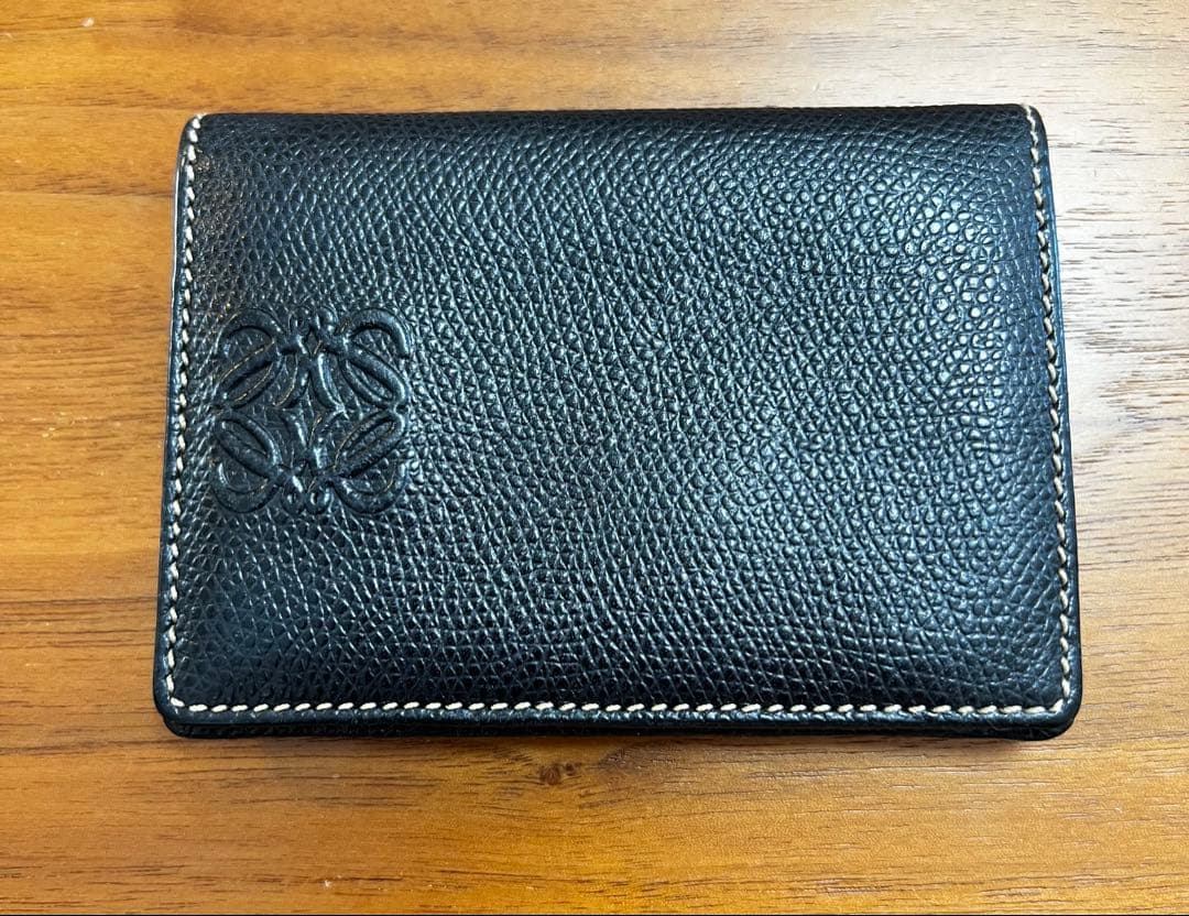 LOEWE 黒 レザー パスケース - メルカリ