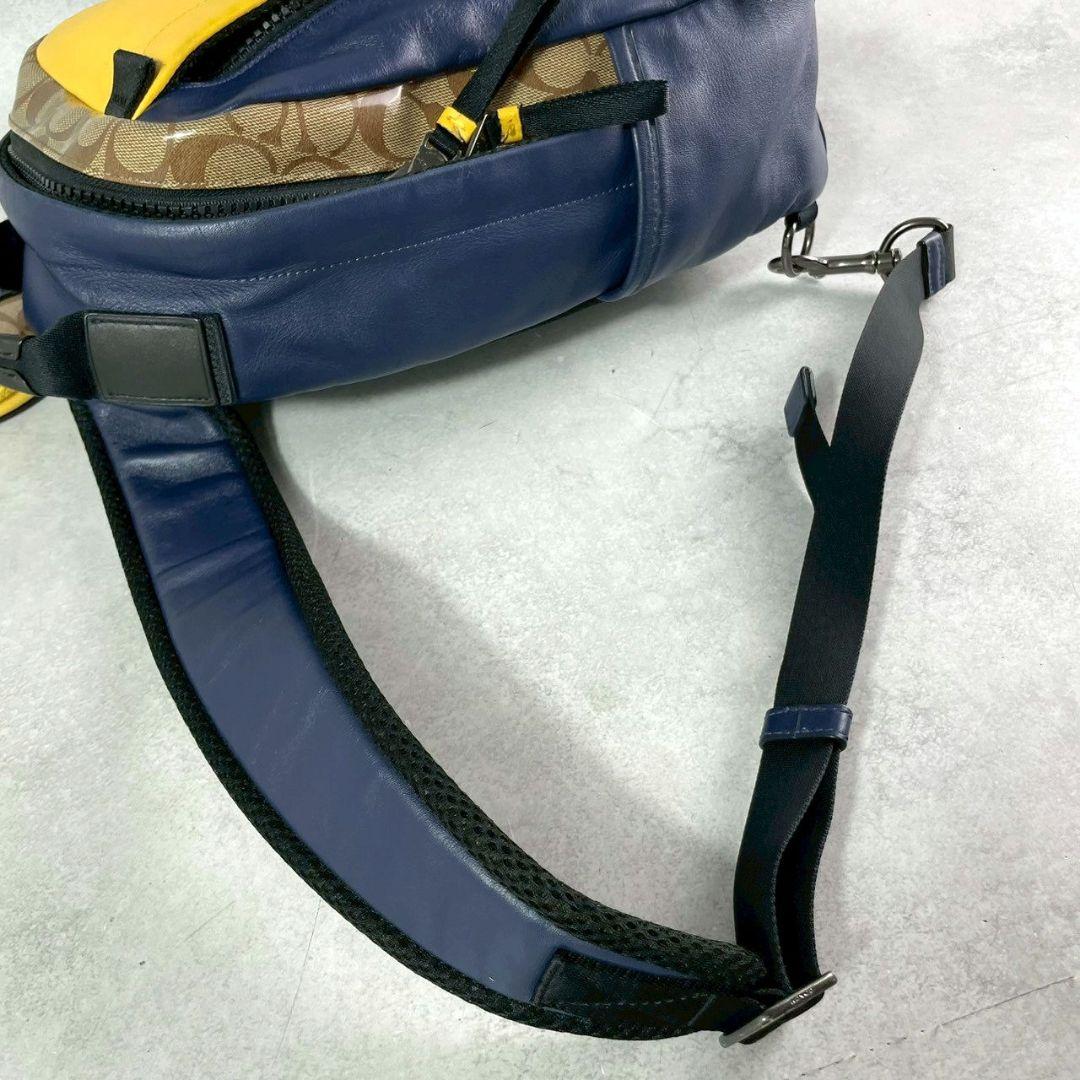 極美品 コーチ エッジパック ボディバッグ ビジネス レザー ロゴ