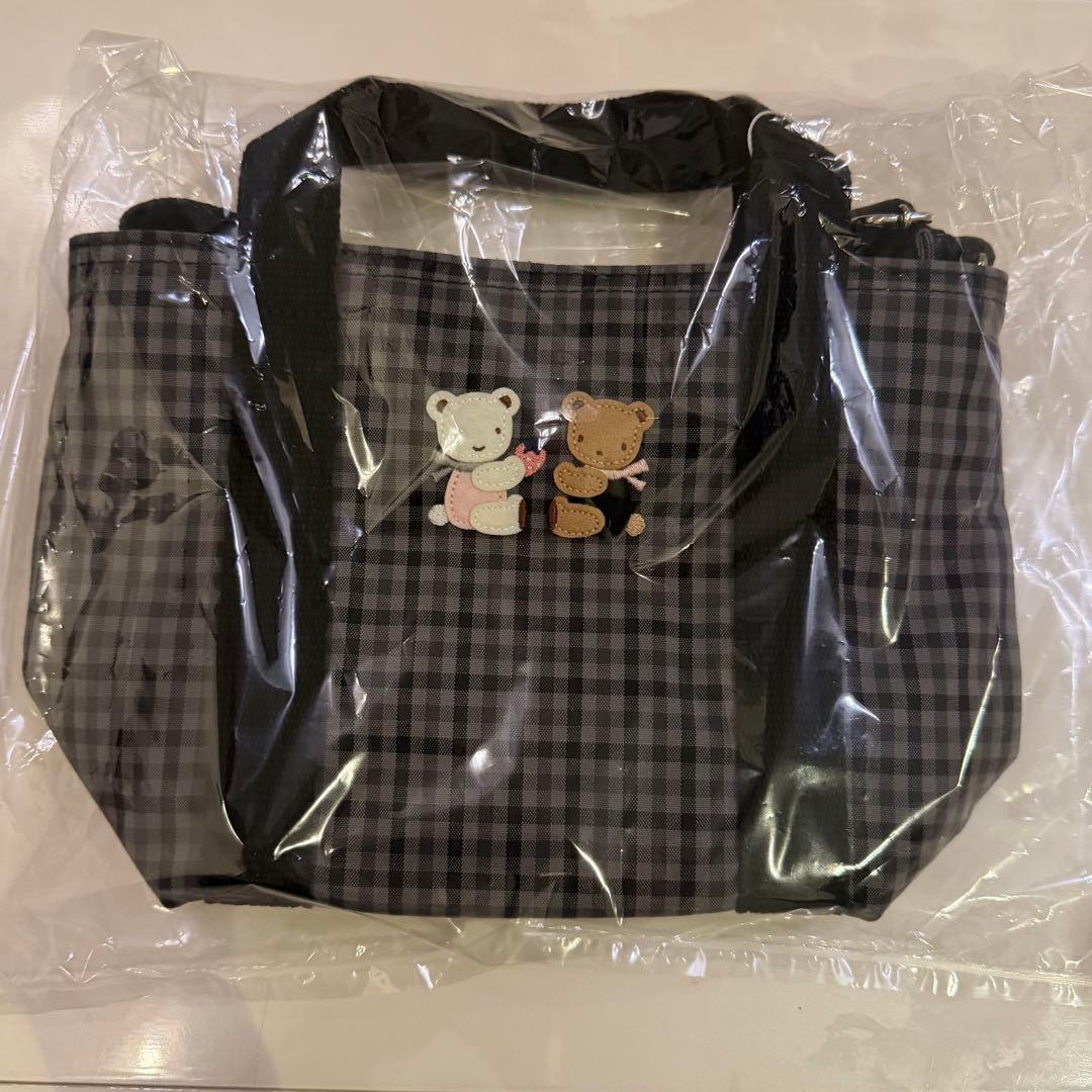 西脇市 ファミリア ショルダーバッグ 黒系チェック ふるさと納税