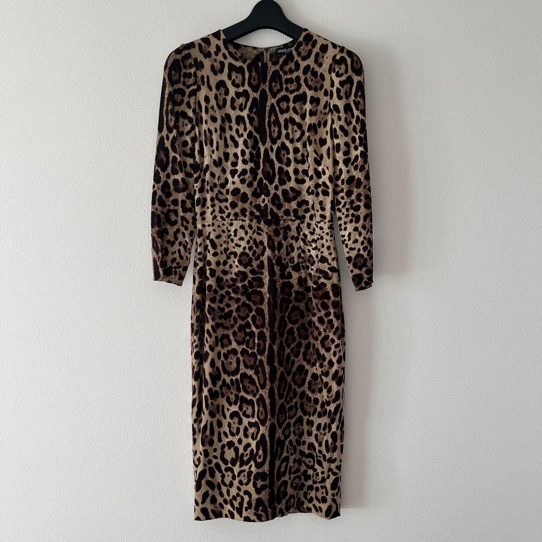 Dolce & Gabbana ヒョウ柄タイトワンピース38 Dolce & Gabbana ヒョウ柄タイトワンピース38 - メルカリ