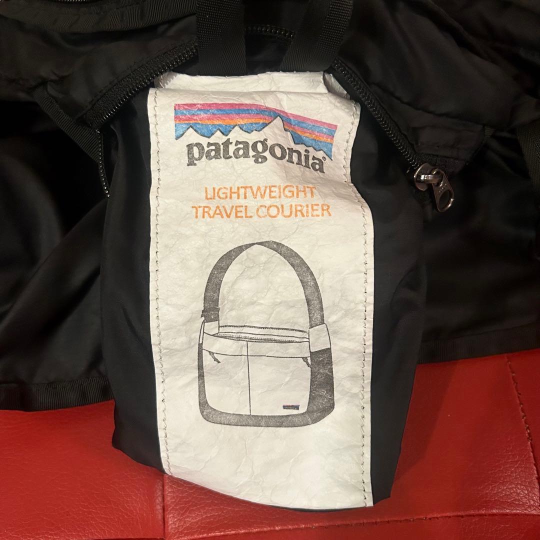 パタゴニア ライトウェイトトラベルクーリエ ショルダーバッグ