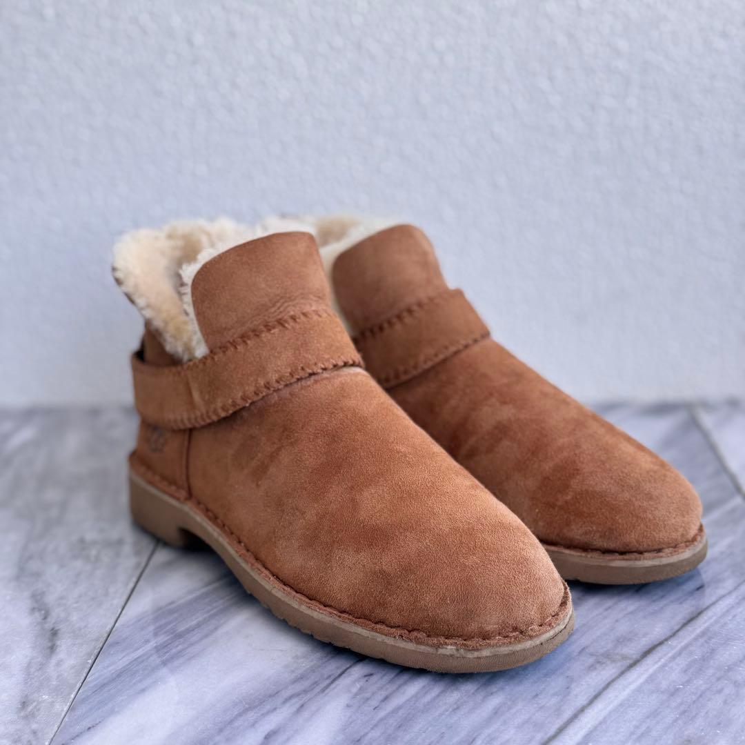 UGG アグ W MCKAY ショートブーツ ムートンブーツ チェスナット - メルカリ
