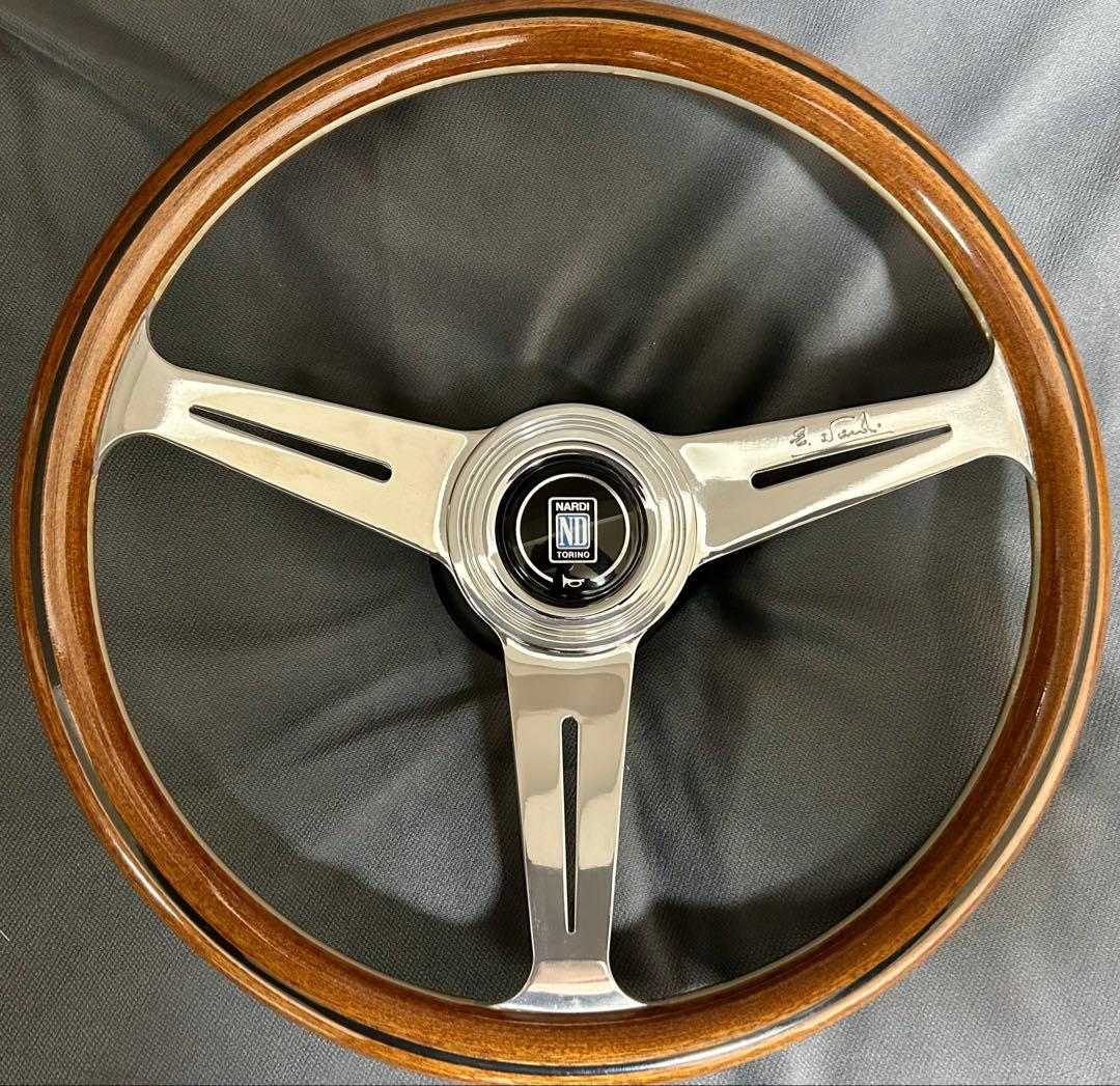 NARDI ナルディ クラシック　N120 FET正規モデル【美品】36CM 楽天市場】[ FET NARDI CLASSIC WOOD 36φ ] 360mm ウッド＆ポリッシュ