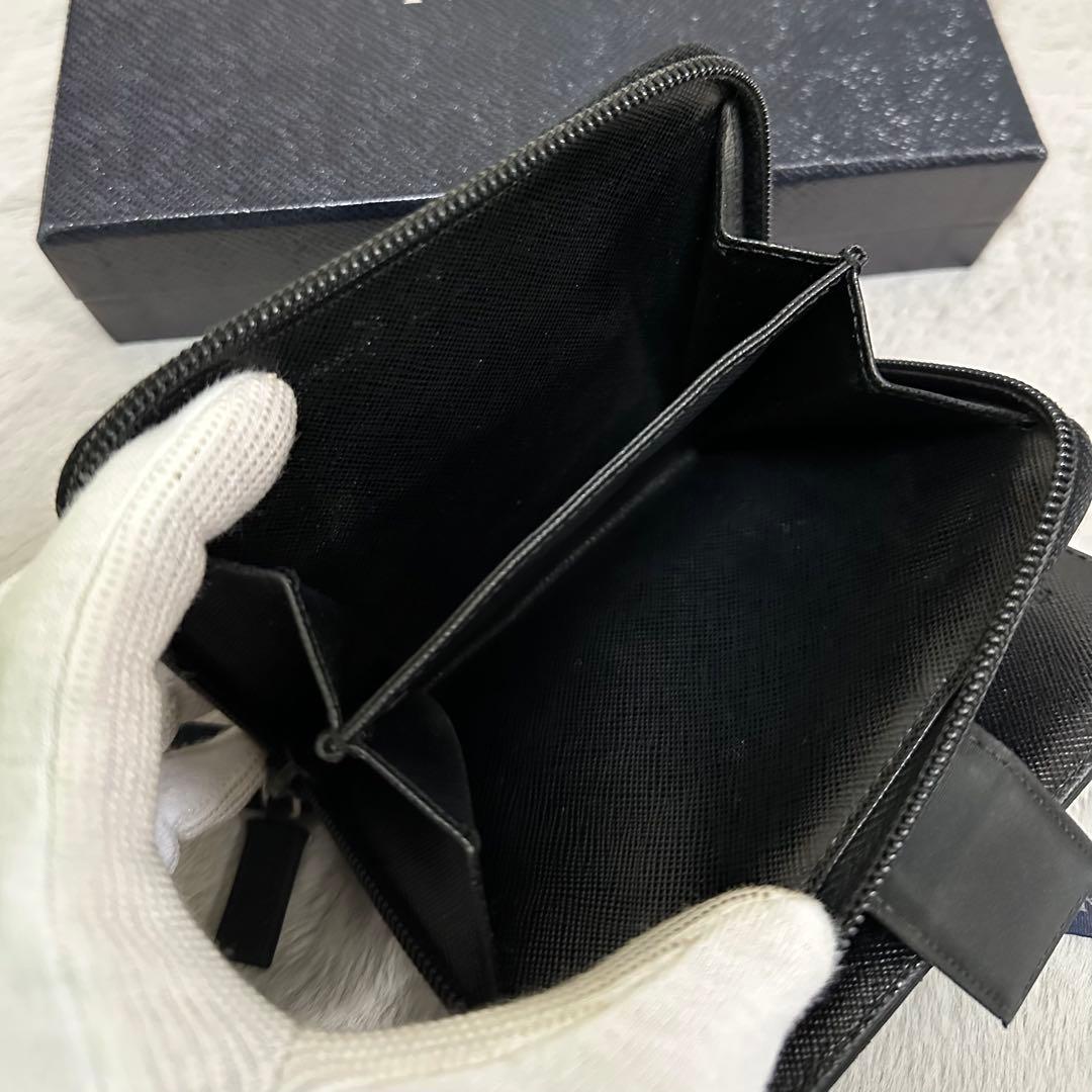 PRADA プラダ 折り財布 ラウンドファスナー ナイロン 三角ロゴ - メルカリ