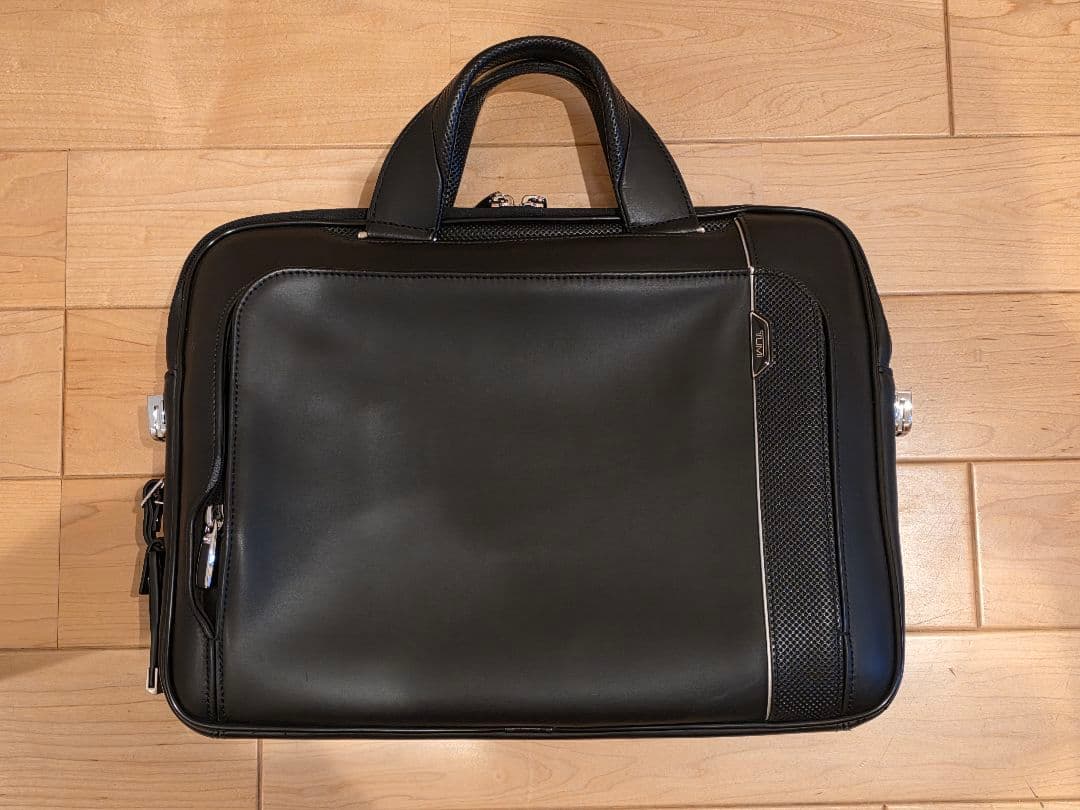 TUMI 本革シリーズ TUMI（トゥミ） 最大51%☆3/8限定 正規品5年保証 ブリーフケース