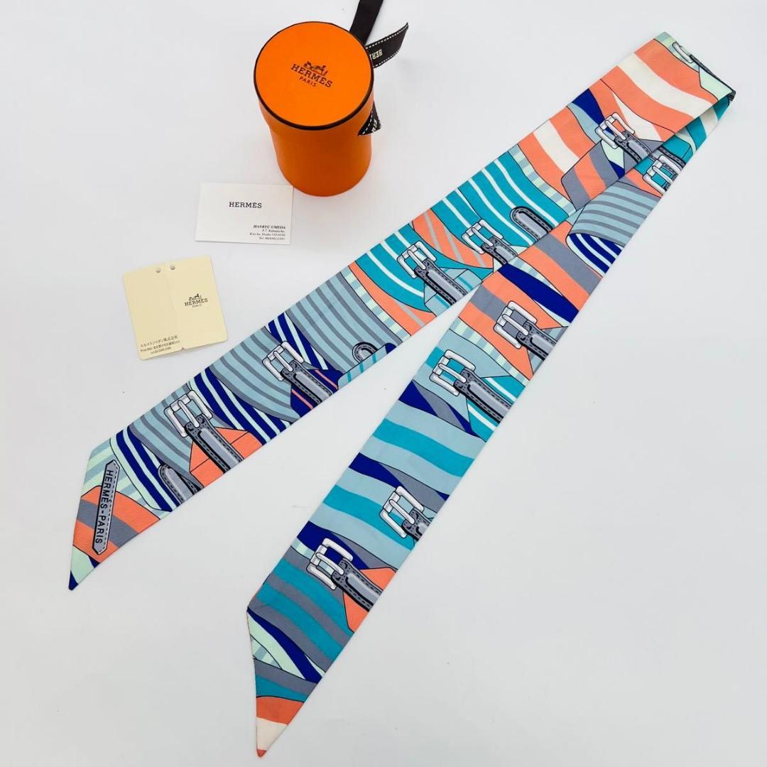 HERMES エルメス ツイリー スカーフ ブルー系 シルク HERMES（エルメス） ツイリー スカーフ TWILLY アマゾンの祭典