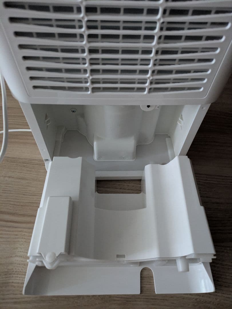 アイリスオーヤマ除湿機 DCE-6515 6.5L