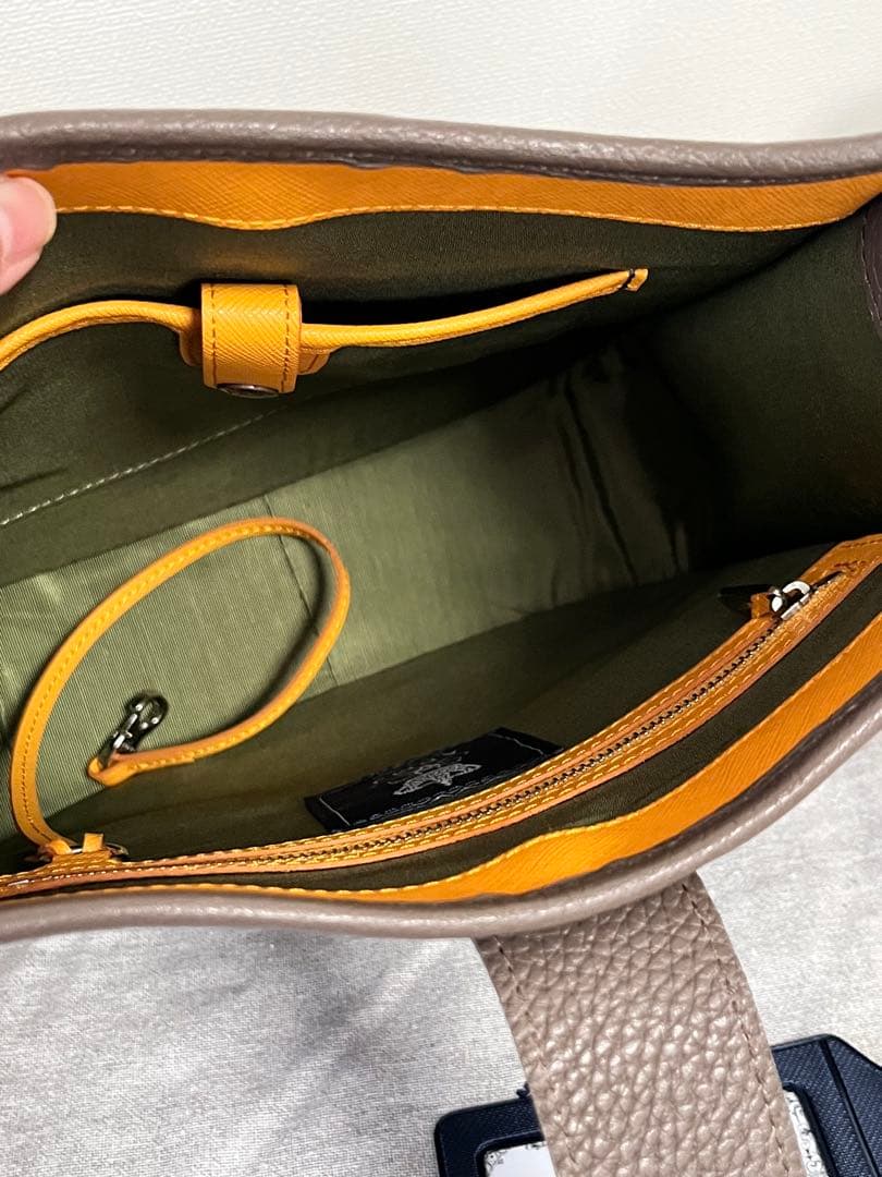 美品】ADMJ アールデコモチーフ クロスボディバッグ - メルカリ