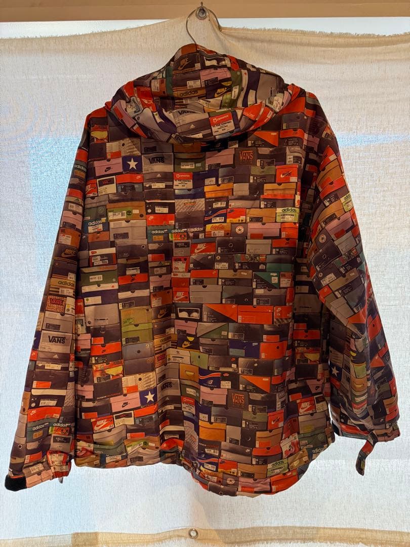 希少】APPLEBUM スニーカー箱柄 ナイロンジャケットM - メルカリ