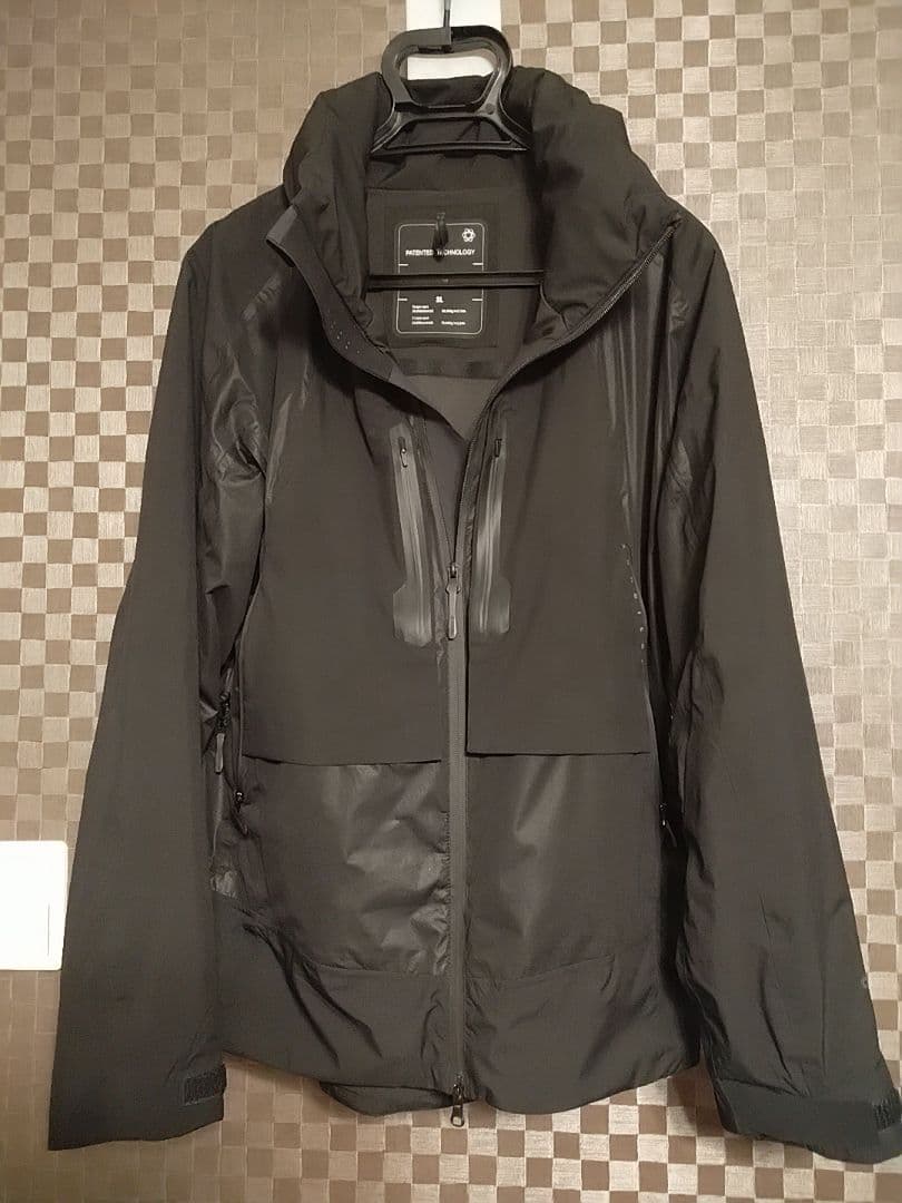 《美品・完売品》エックスシェルター断熱βプレミアム超透湿防水防寒ジャケット 3L