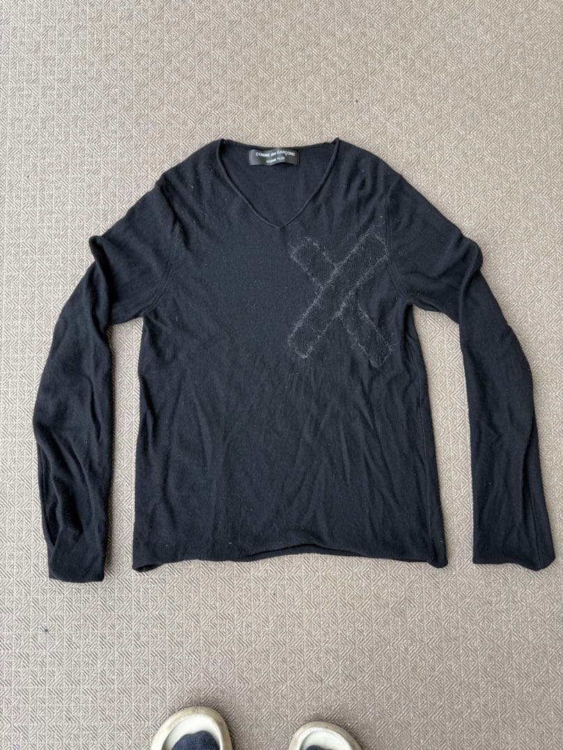 COMME des GARÇONS 黒 Vネック 長袖カットソー COMME des GARCONS（コムデギャルソン） COMME des GARCONS Tシャツ