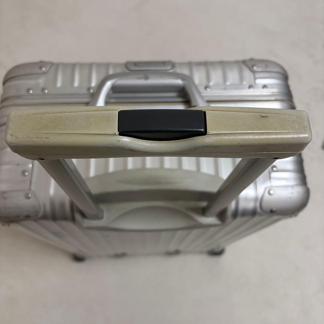 リモワ トパーズ アルミニウム ダイヤルロック式 2輪 スーツ