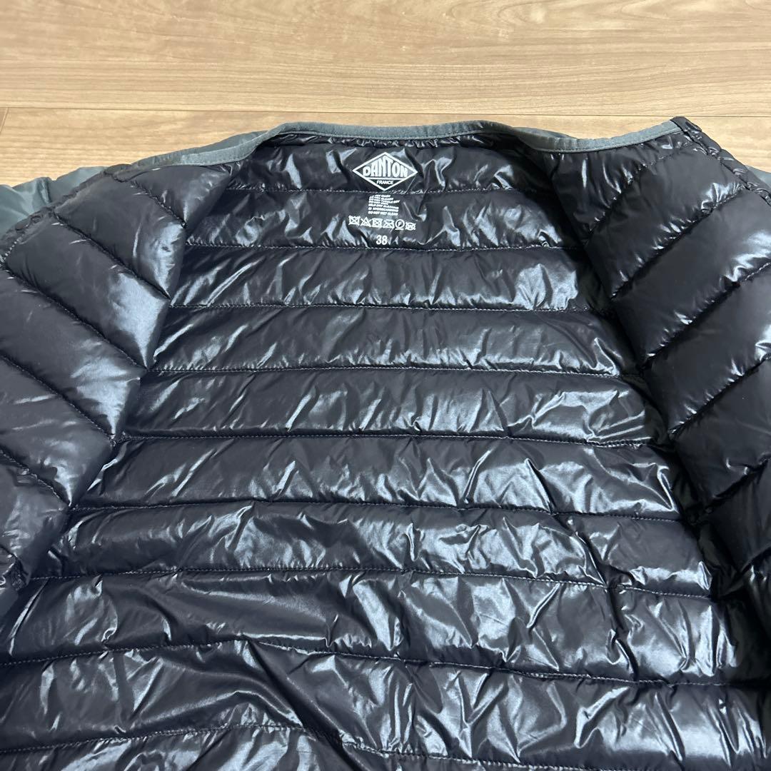ダントン、クルーネックインナーダウンジャケット、サイズ38 カラー