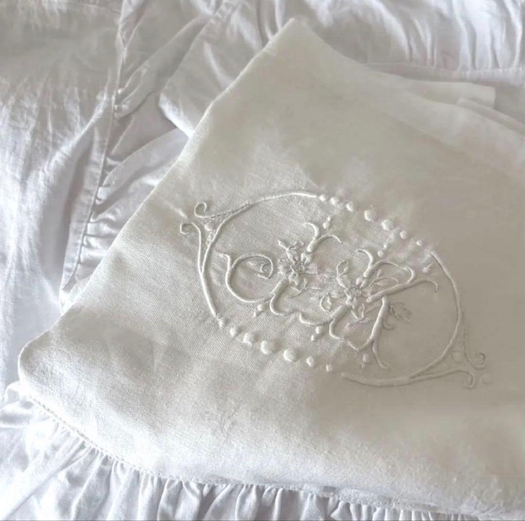 モノグラム リメイク カーテン フランスアンティーク - メルカリ