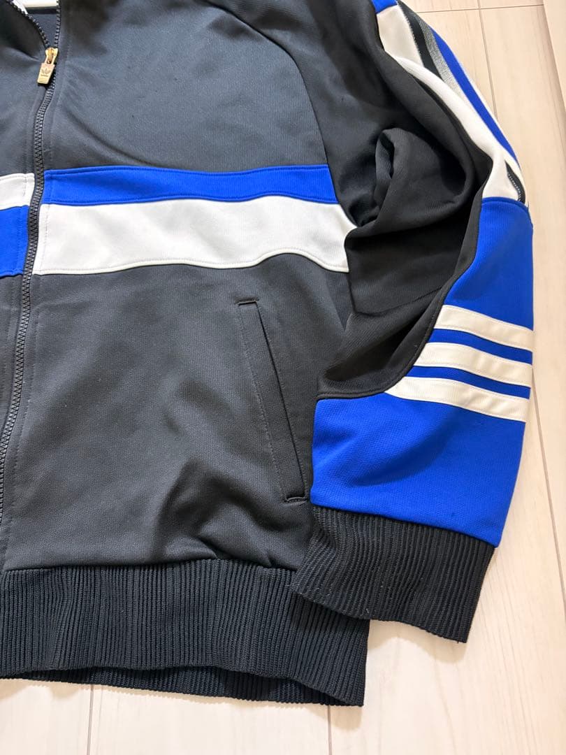 希少】アディダス ジャージ トラックジャケット 90s デサント製 刺繍