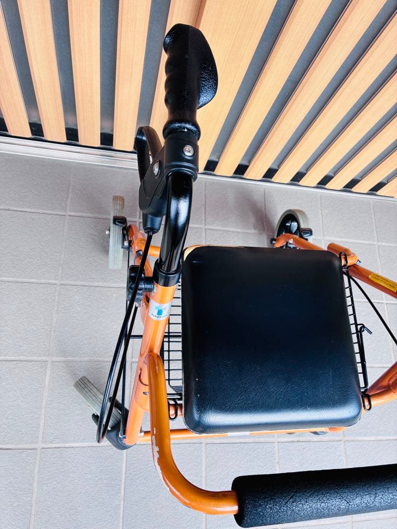 歩行器 竹虎 ハッピー II NB オレンジメタリック - メルカリ