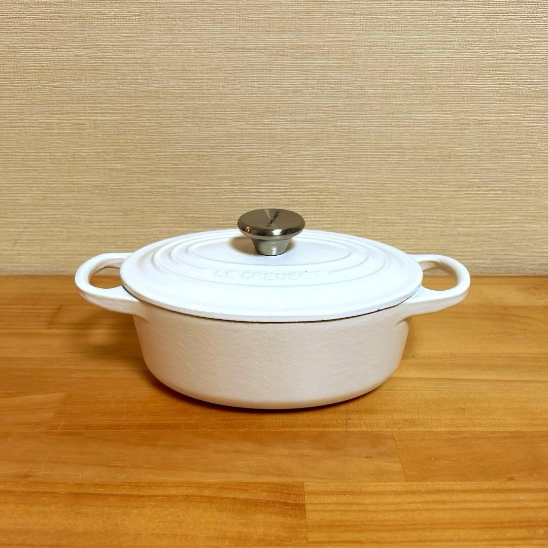 LE CREUSETルクルーゼココットオーバル 17cm ホワイト両手鍋