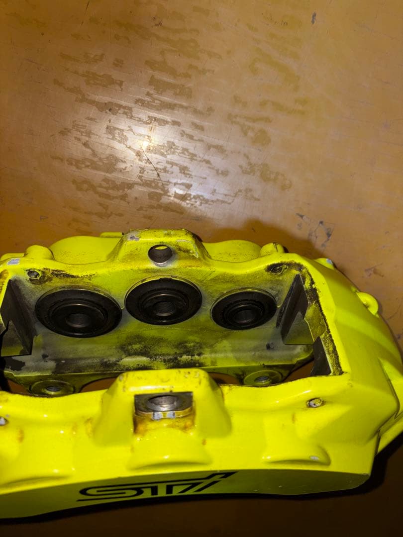 スバル WRX STI VAB 後期 F左ブレーキキャリパー - メルカリ