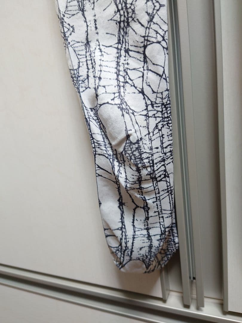 alice auaa アリスアウアア ネットプリントタイツ 白