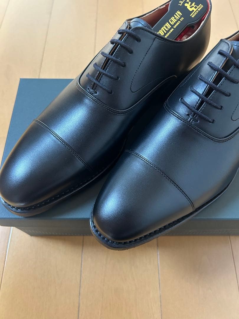 まる　新品未使用　スコッチグレイン　シャインオアレイン　24.5Ｅ　黒色