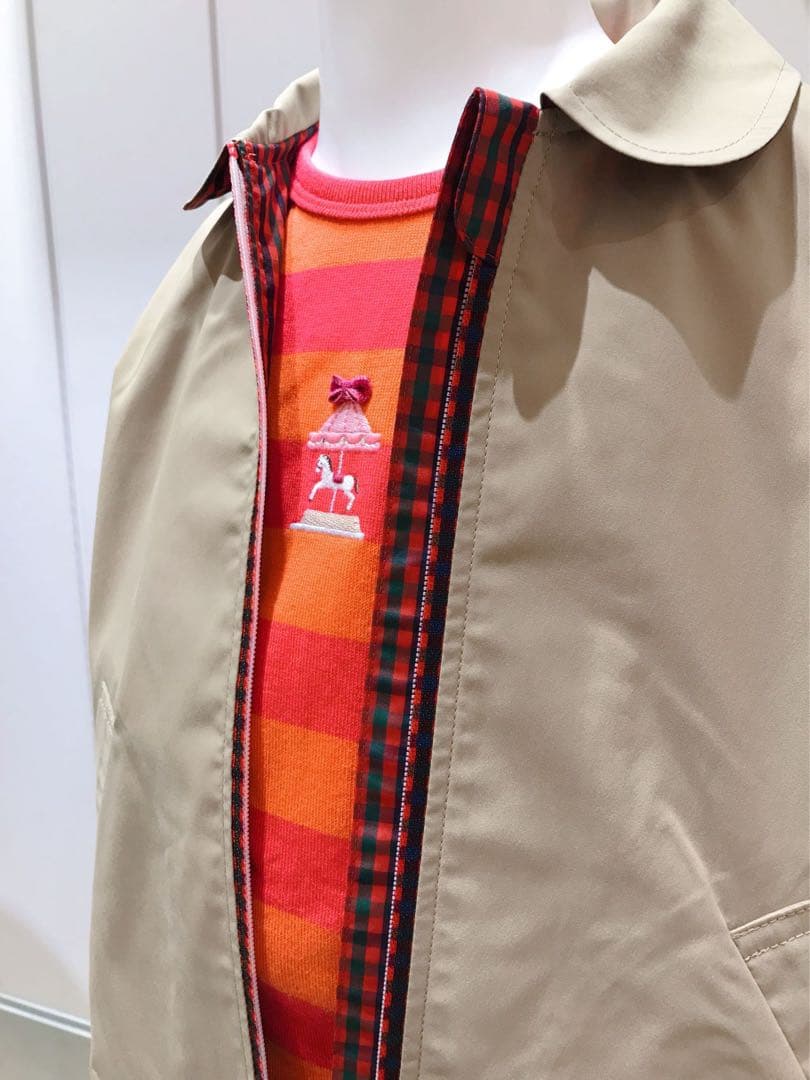 未使用に近い ファミリア familiar 上着 ブルゾン ジャケット 130