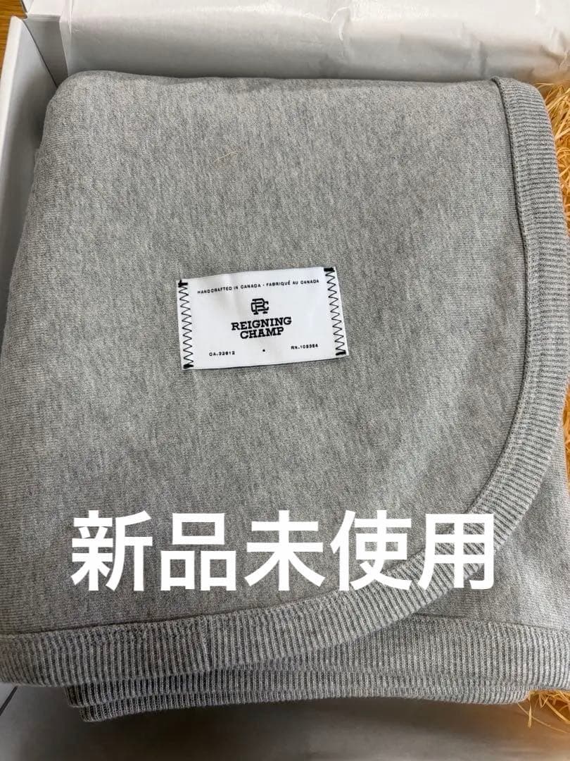 【新品】ロンハーマン　レイニングチャンプ　大型スタジアムブランケット 新品】ロンハーマン レイニングチャンプ 大型スタジアムブランケット