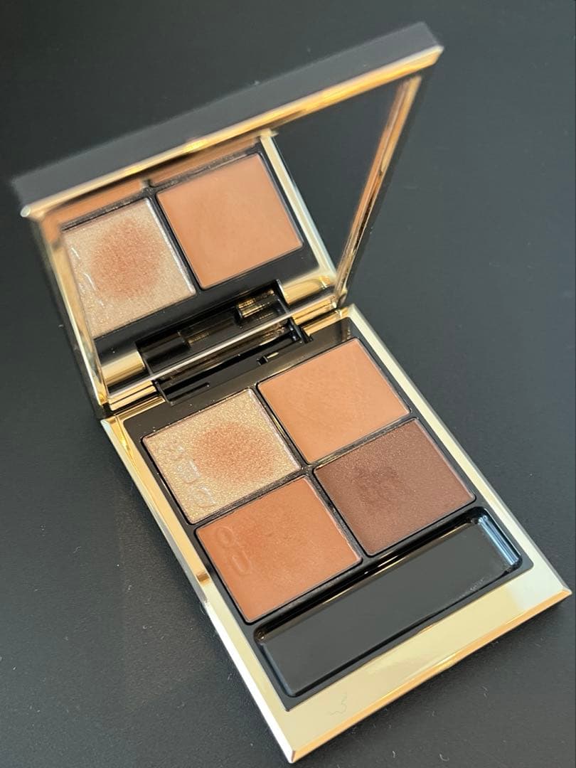 限定色 SUQQU スック シグニチャー カラー アイズ S01 霜落葉 - メルカリ