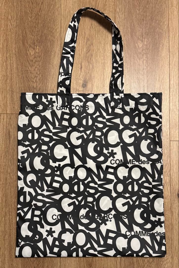 25AW コムデギャルソン ホリデートート 総柄 双子トート - メルカリ