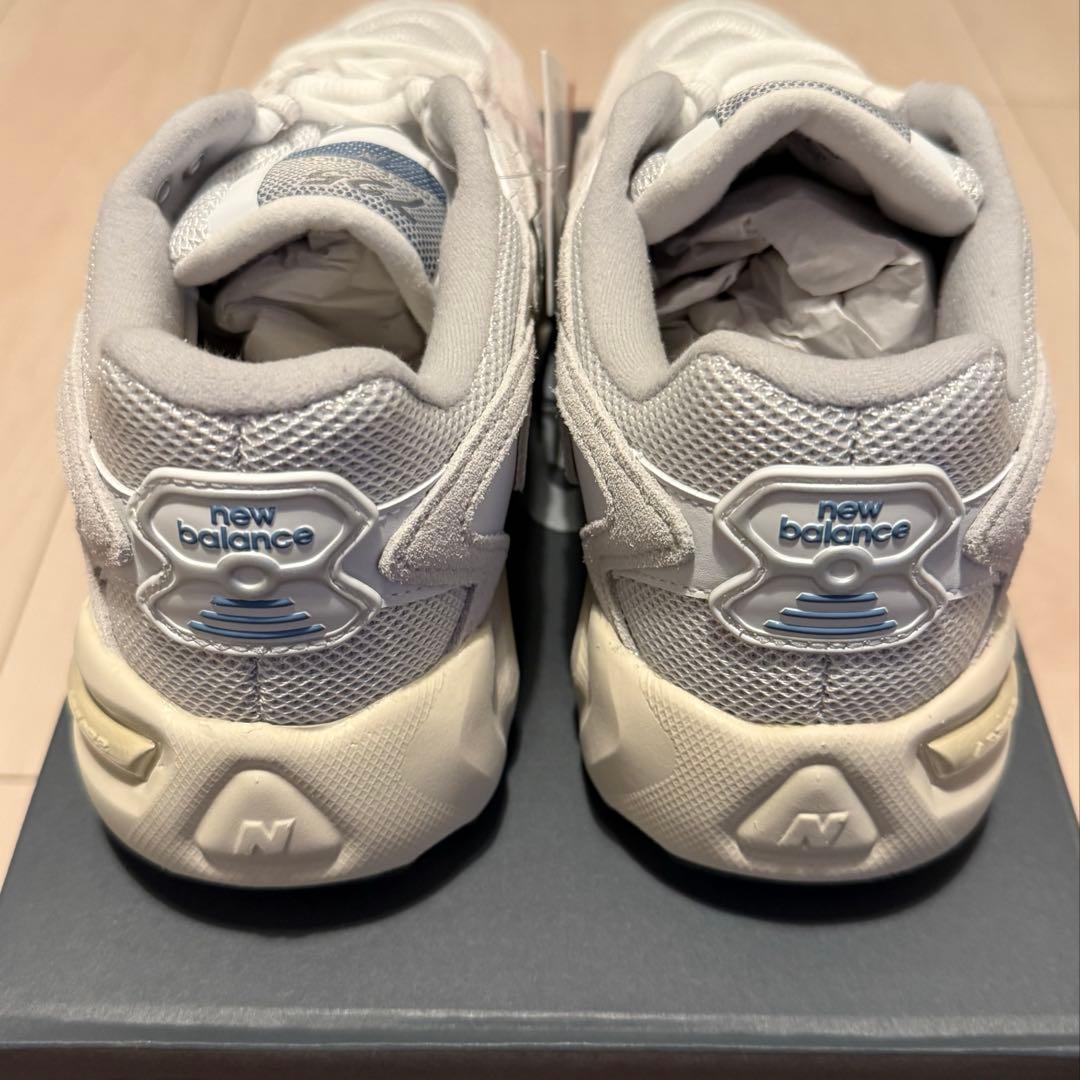 新品未使用品　ニューバランス 725 24.5cm