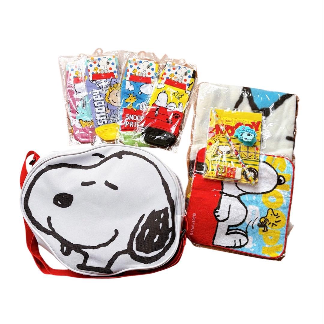 新品＊スヌーピーグッズ＊9点セット＊バッグ＊ハンカチ＊ブランケット