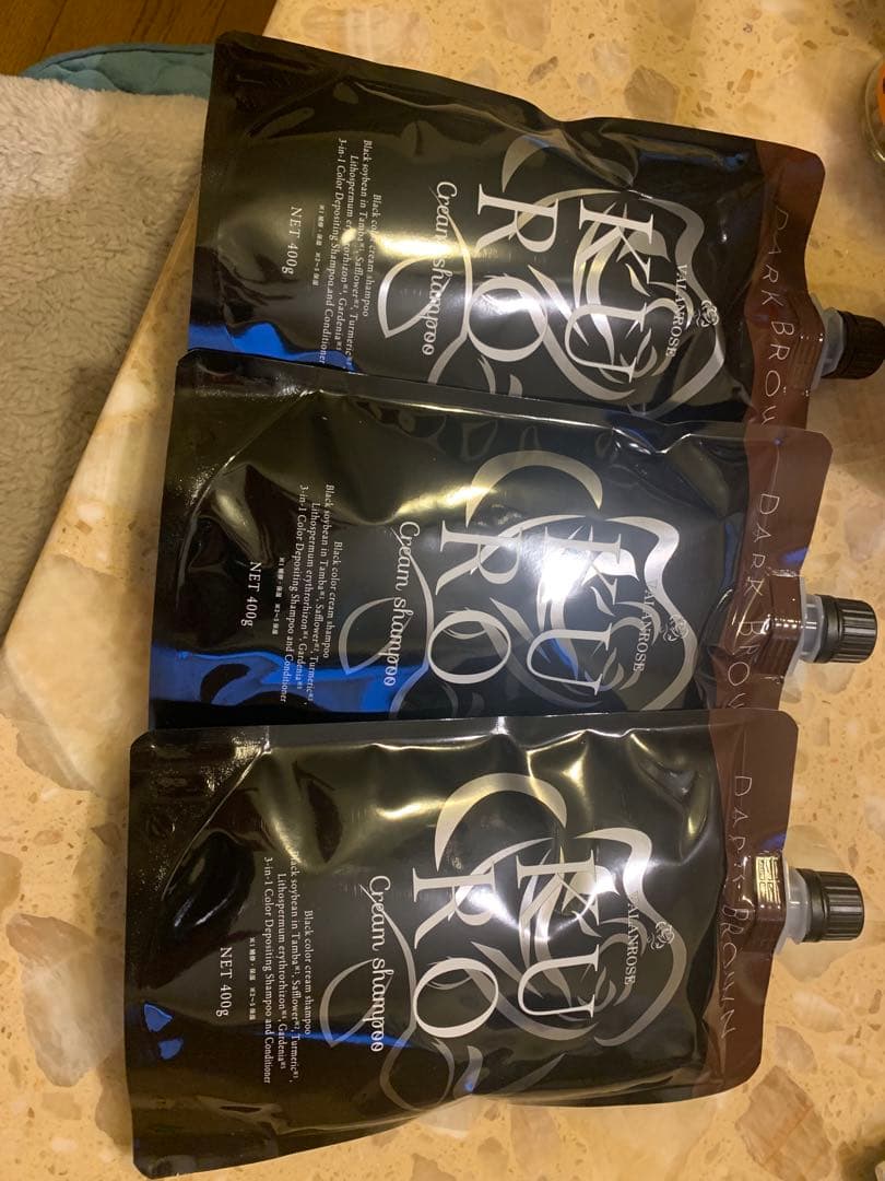 ダークブラウン カラートリートメント 3個セット 400g ヘアカラートリートメント ダークブラウン | 大島椿公式オンラインショップ