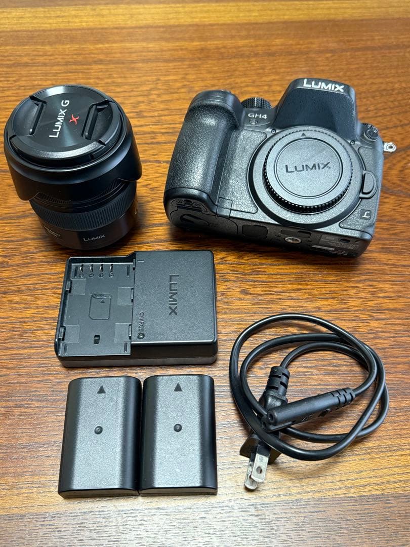 Panasonic LUMIX GH4 & GXVARIO 12-35mm - メルカリ